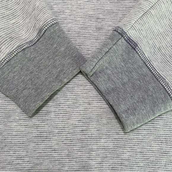 𝅺OLD Navy Heather grey long sleeve 1/4 zip shirt - Picture 9 of 9